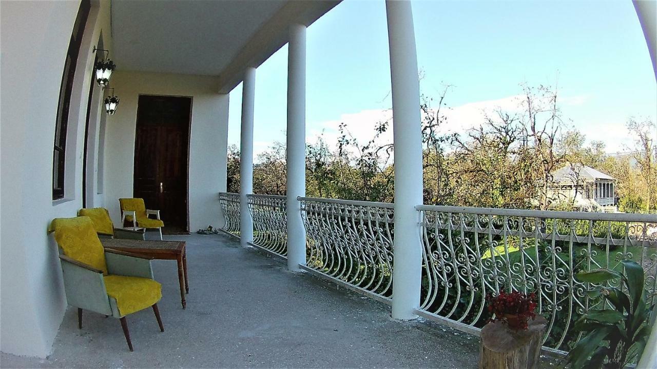 Surmava Palace Martvili Kültér fotó